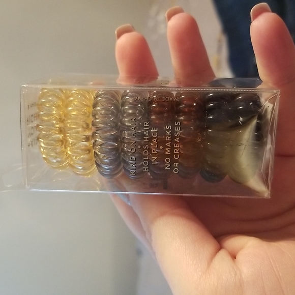 Hair Ties - Picture 2 of 6